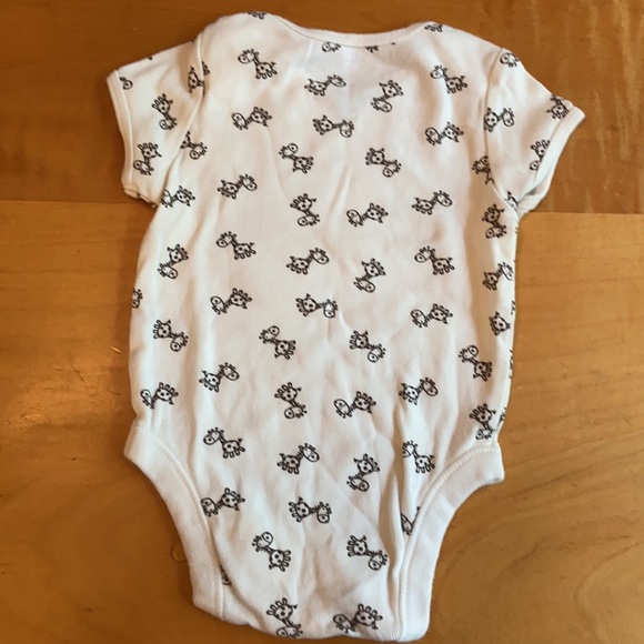 Old Navy 0-3 Months “Little Bundles” Set. - Picture 6 of 9